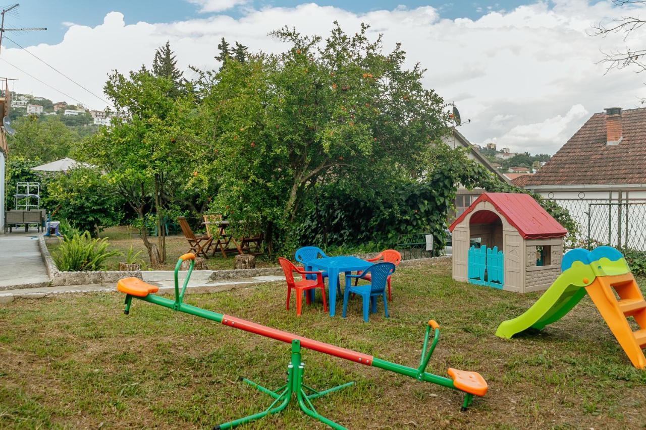 Green Garden Apartments تْشيرسيك نوفي المظهر الخارجي الصورة